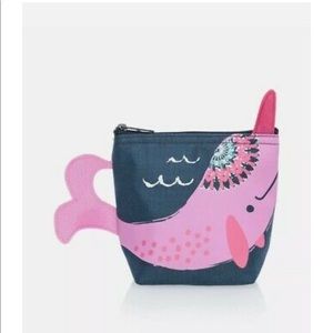 Thirty one cool zip snacker